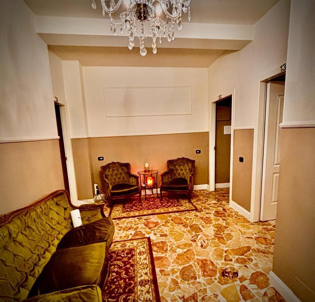 Hotel Il Castello Di Venere Rota d'Imagna Esterno foto